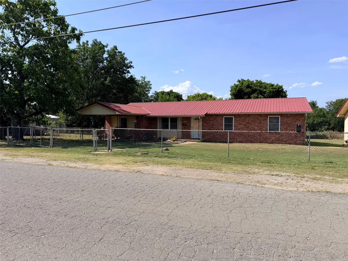 810 Warren Road, Henryetta, OK 74437 - #1
