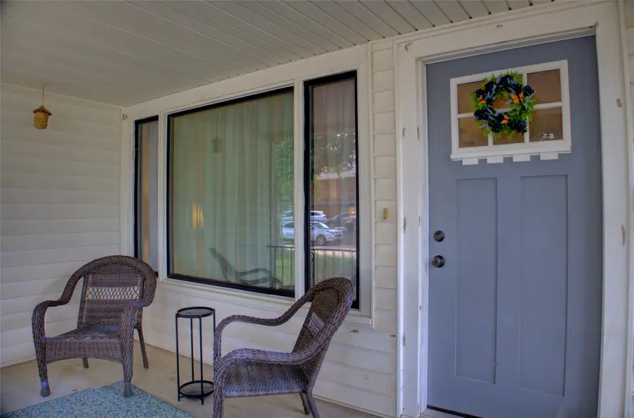 3825 S Cincinnati Avenue, Tulsa, OK 74105 - #3