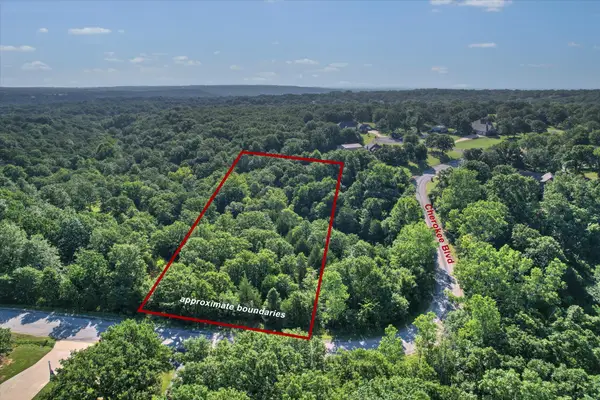 19 Cherokee Boulevard, Skiatook, OK 74070