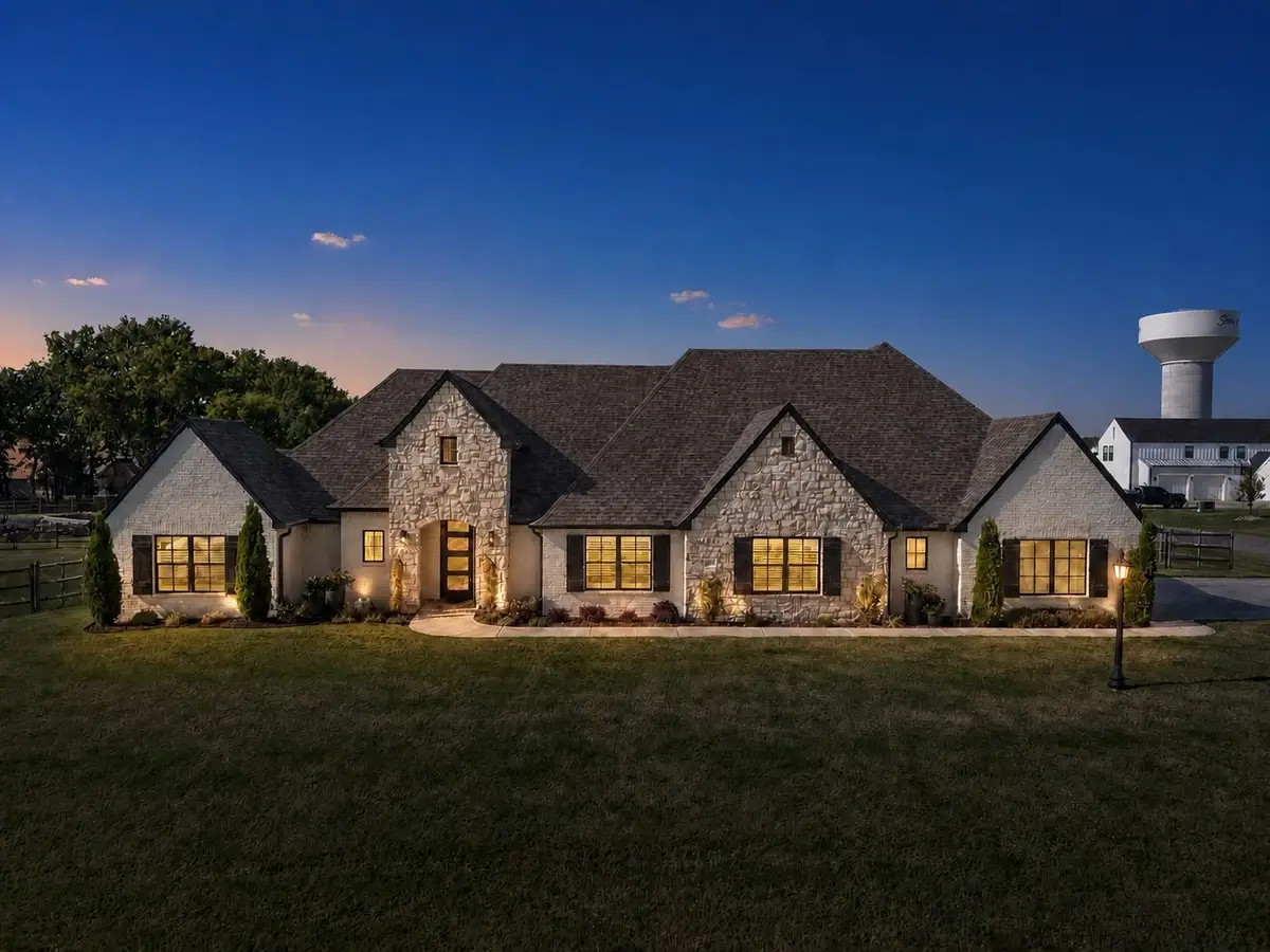 5876 N Meadows Ridge Road, Owasso, OK 74055 - #1