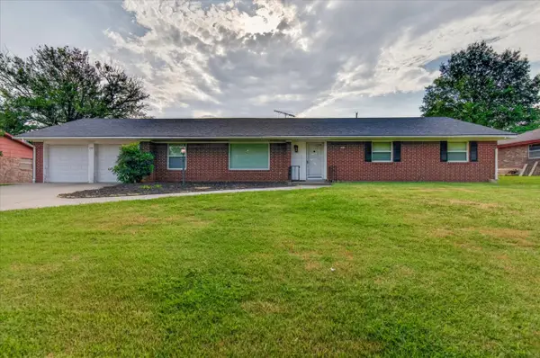 1312 Melmart Drive, Bartlesville, OK 74006