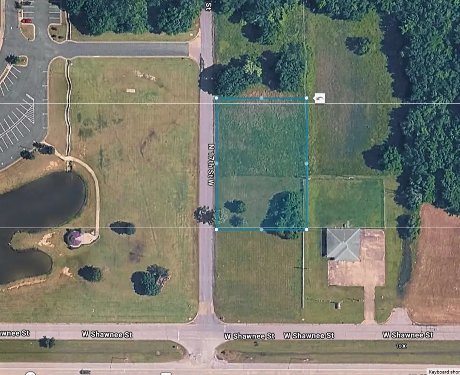 N 17th Street, Muskogee, OK 74401 - #1