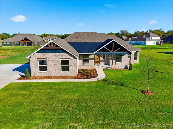 16315 E 101st Street, Owasso, OK 74055