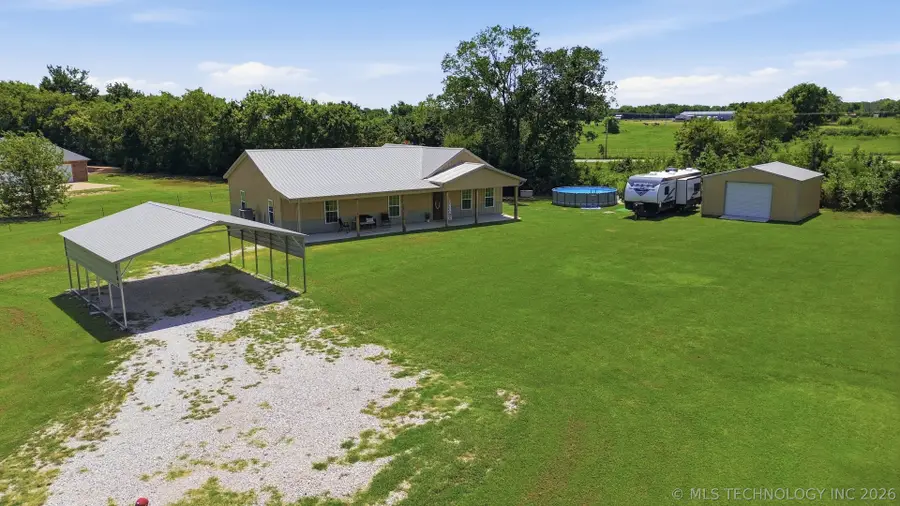 1102 W Main Street, Beggs, OK 74421 - #3
