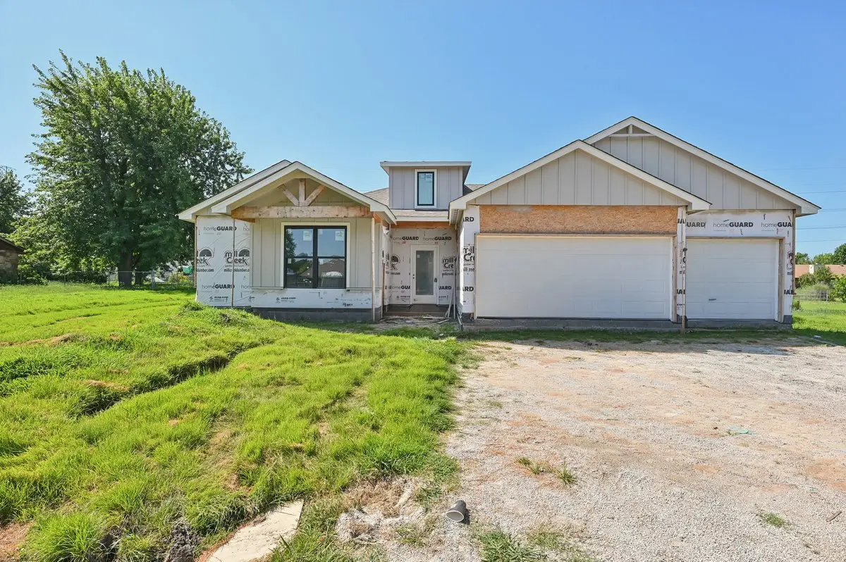 20932 E 35th Place S, Broken Arrow, OK 74014 - #1
