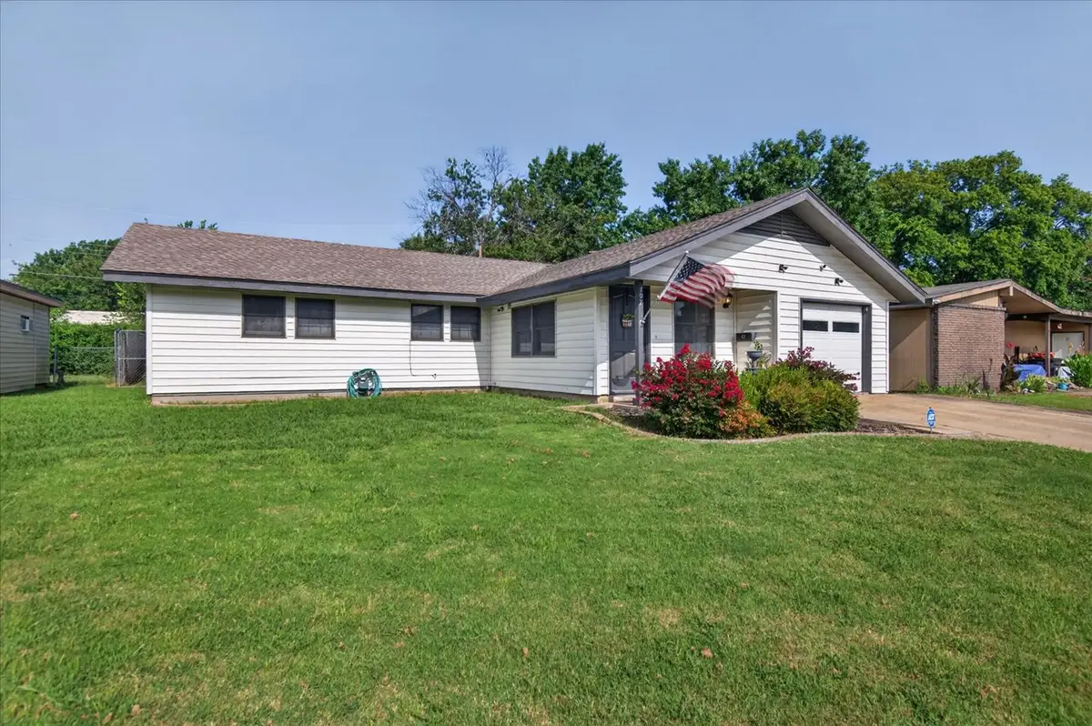 107 Mockingbird, Bartlesville, OK 74003 - #1