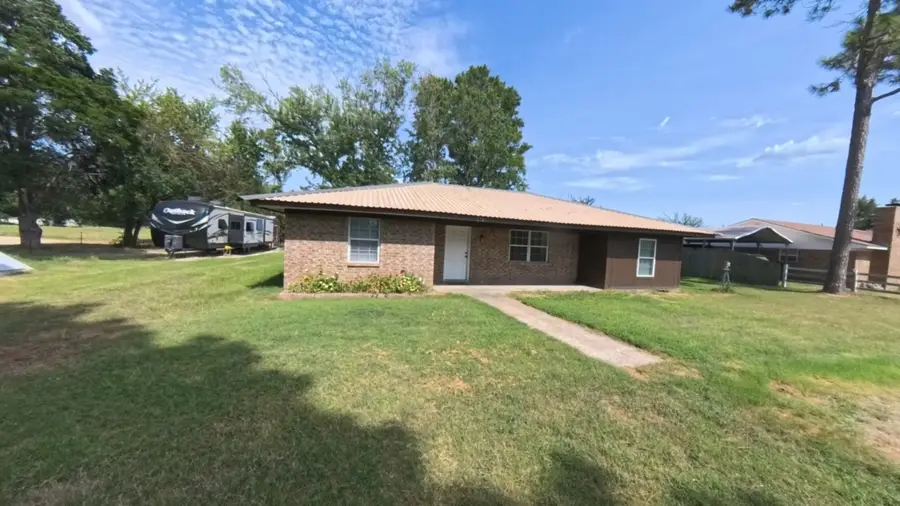 174 Hummingbird Circle, Colbert, OK 74733 - #2