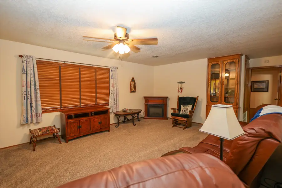 2030 Castle Rock Drive, Sulphur, OK 73086 - #3