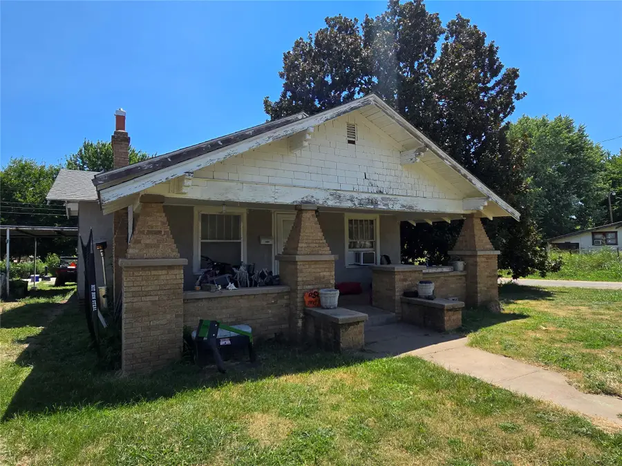 306 2nd Street, Fairfax, OK 74637 - #2