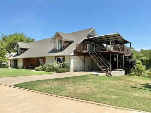 700 N Maytubby Street, Kingston, OK 73439