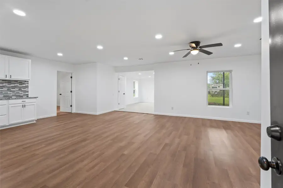 206 S Shawnee Avenue, Dewey, OK 74029 - #3