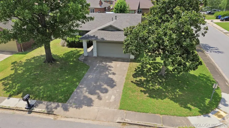 3300 S Ash Place, Broken Arrow, OK 74012 - #3