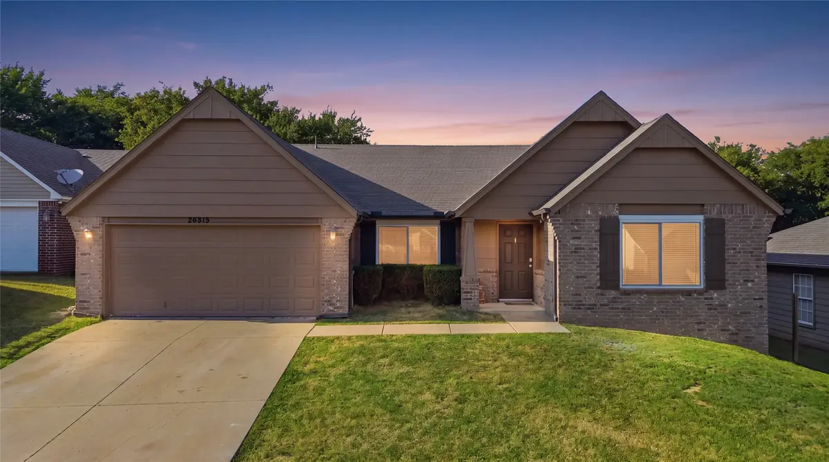 26815 E 122nd Street S, Coweta, OK 74429 - #1