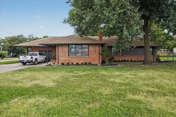602 E Elgin Place, Broken Arrow, OK 74012