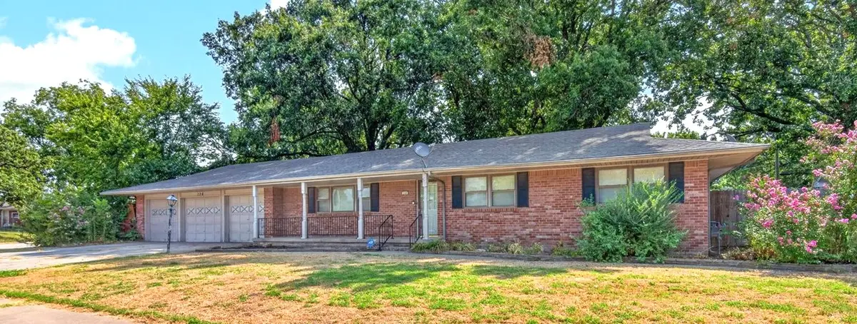126 Mulberry Lane, Bartlesville, OK 74003 - #1