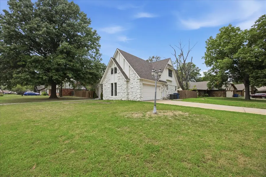 11033 E 66th Street, Tulsa, OK 74133 - #3
