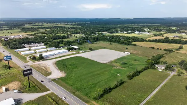 3811 SE Washington Boulevard, Bartlesville, OK 74006