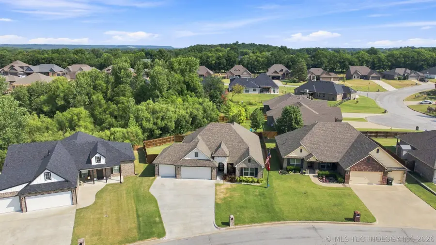 8457 Spring Creek Court, Claremore, OK 74019 - #2