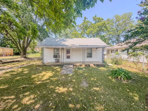 539 W 1st Street, Konawa, OK 74849