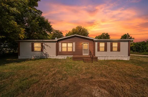 5952 N Rockford Avenue, Tulsa, OK 74126