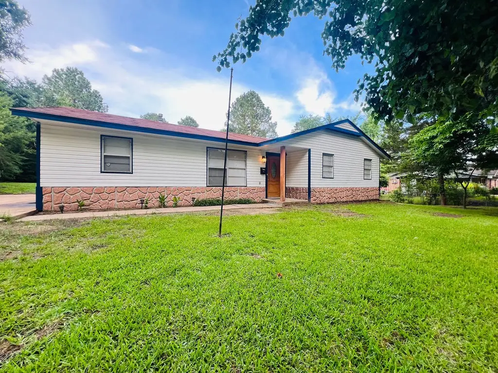 520 NW B Street, Antlers, OK 74523 - #1
