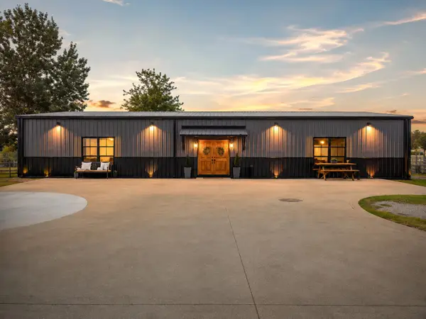 994 N Elliott Street, Pryor, OK 74361