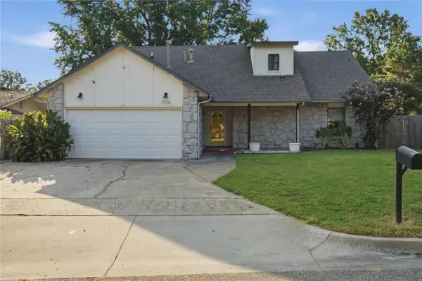 2938 W 65th Street, Tulsa, OK 74132