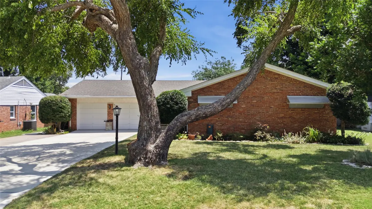3321 S Toledo Place, Tulsa, OK 74135 - #1