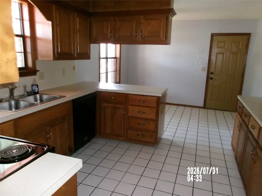 413 W 6th Street, Dewey, OK 74029 - #2