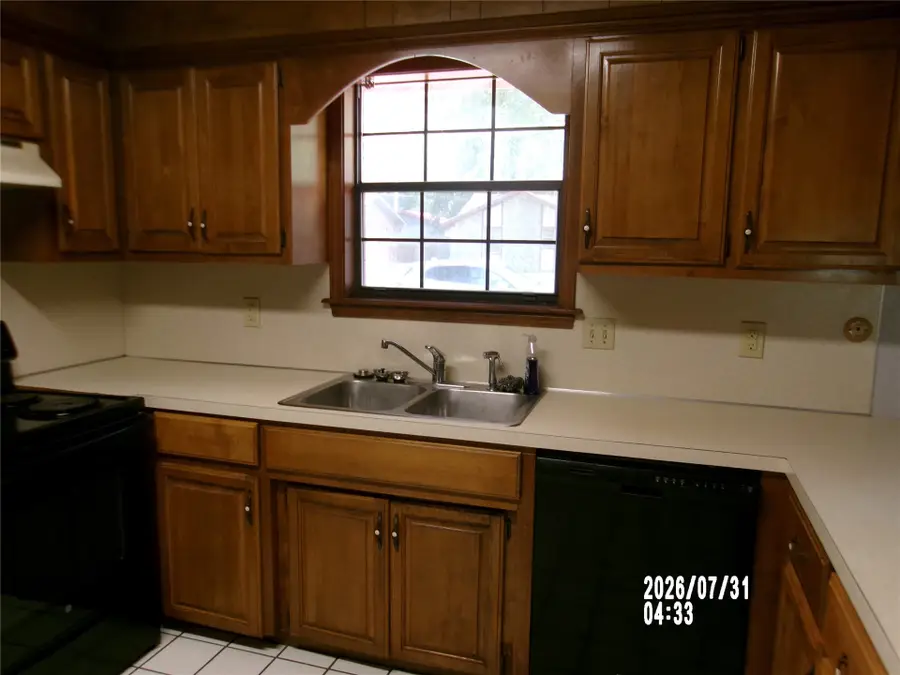 413 W 6th Street, Dewey, OK 74029 - #3