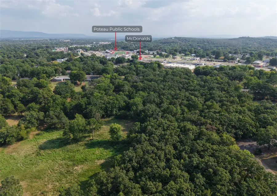 307 Mission Drive N, Poteau, OK 74953 - #3