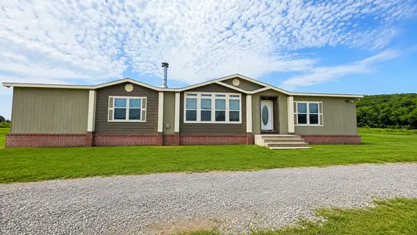 17526 S 410 Road, Hulbert, OK 74441