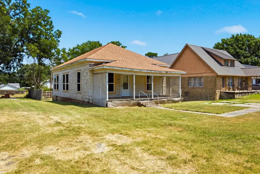222 W 17th, Ada, OK 74820 - #3