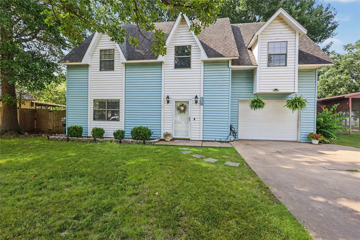 1218 E Boone Street, Tahlequah, OK 74464 - #1