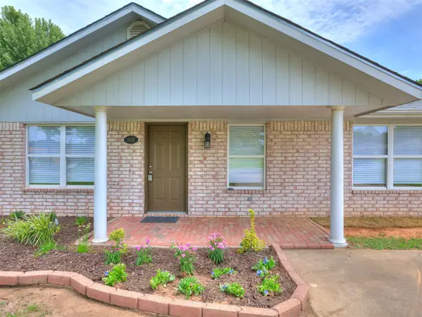 15031 S 278th East Avenue, Coweta, OK 74429