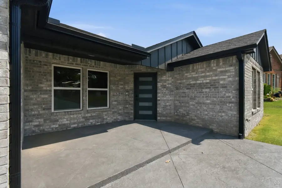 4001 Rolling Oaks Drive, Tulsa, OK 74107 - #3