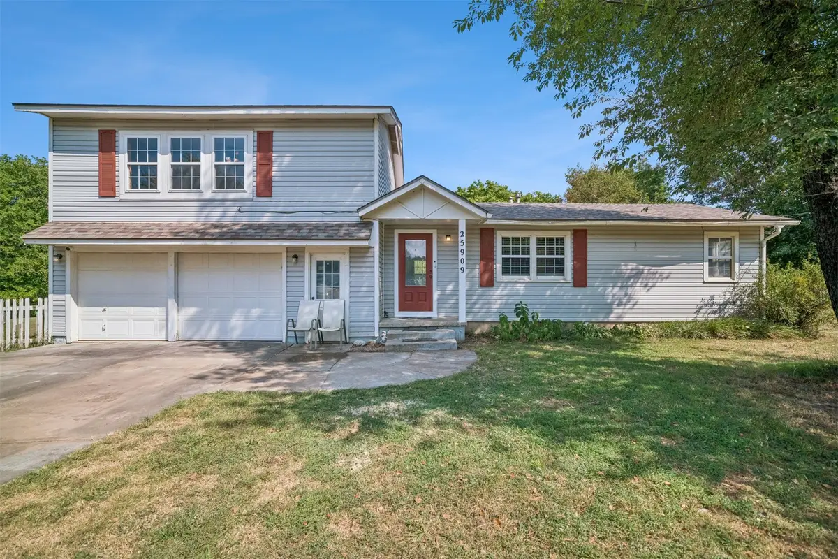 25909 E 105th Street S, Broken Arrow, OK 74014 - #1