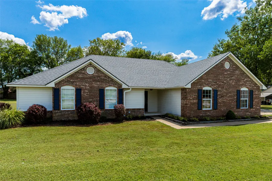 8202 E Lindy Lane, Claremore, OK 74019 - #3