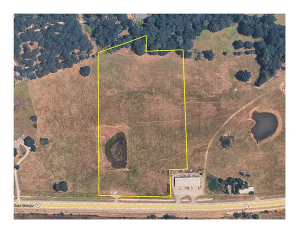 26600 Hwy 82, Park Hill, OK 74451