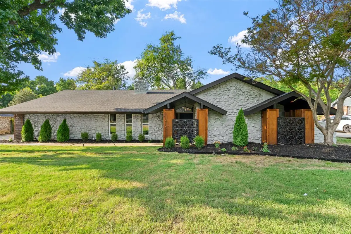 6021 E 55th Street, Tulsa, OK 74135 - #1