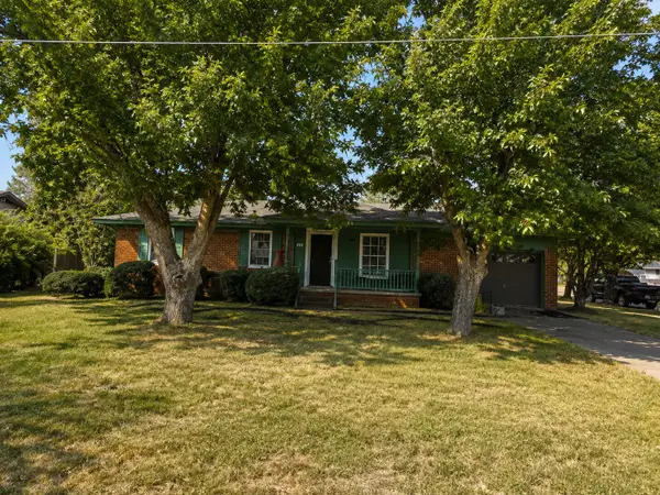 201 S Willis Street, Kingston, OK 73439