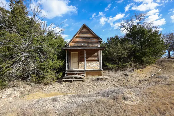 1760 Shepherd Road, Sulphur, OK 73086