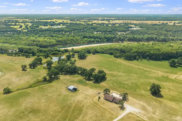 10500 S Greasy Bend, Mannsville, OK 73447