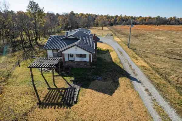 3998 E 390 Road, Oologah, OK 74053