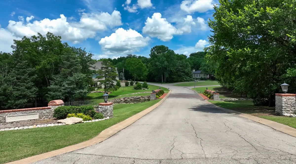 2001 Coventry Lane, Bartlesville, OK 74006 - #1