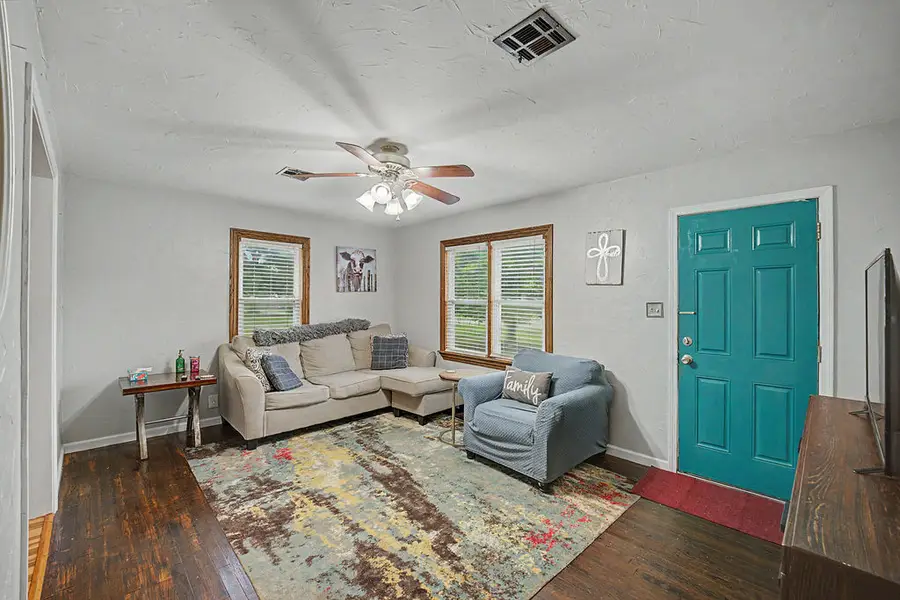 236 E 148th Street S, Glenpool, OK 74033 - #3