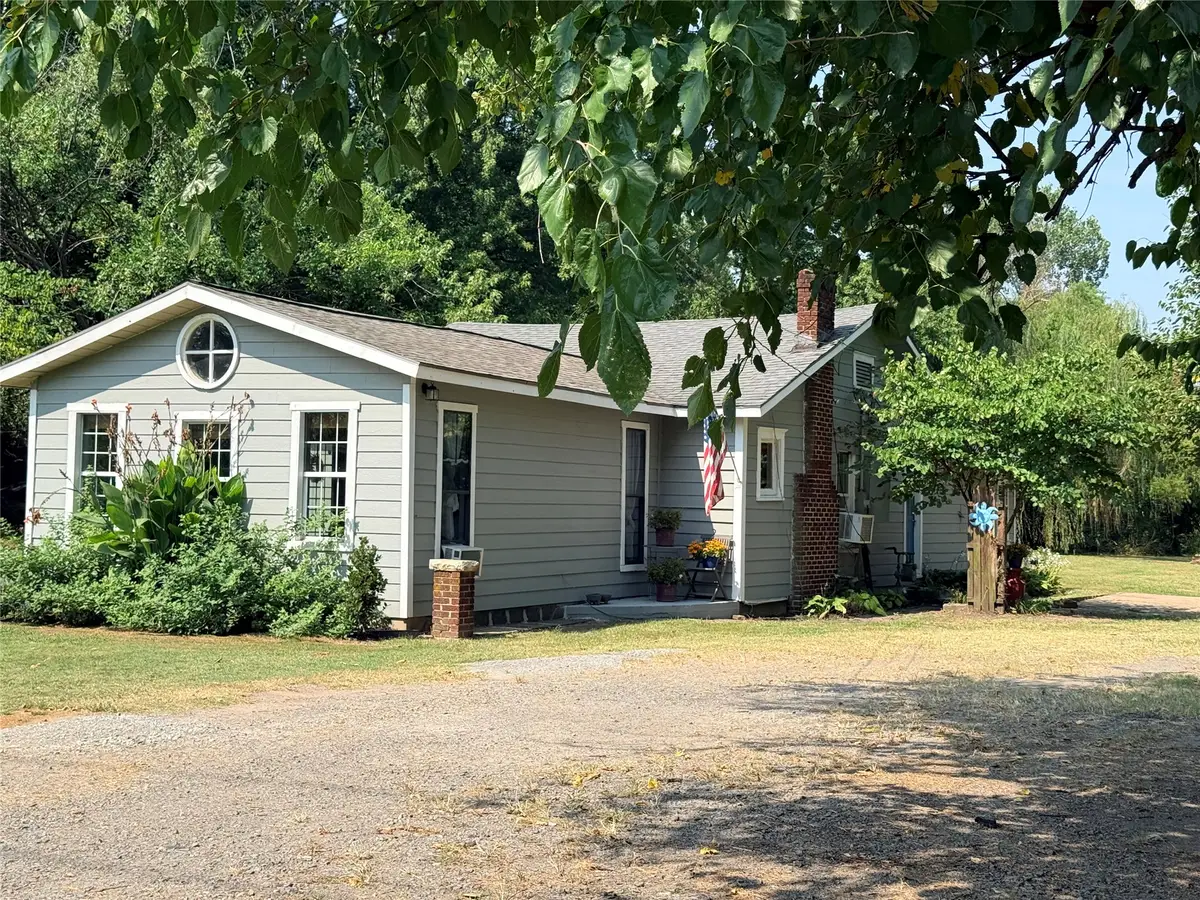 2215 S 24th W, Muskogee, OK 74401 - #1