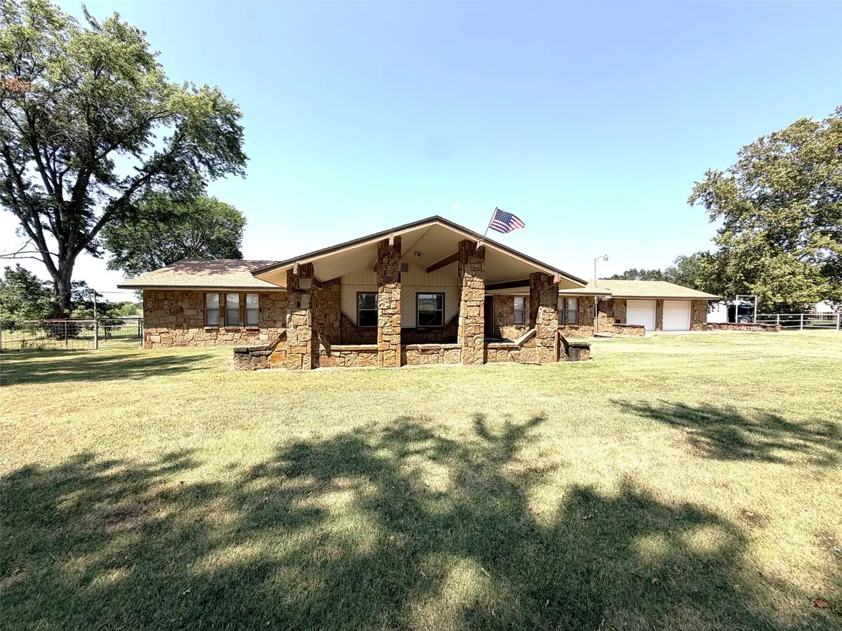 23235 Highway 52 Highway, Henryetta, OK 74437 - #1