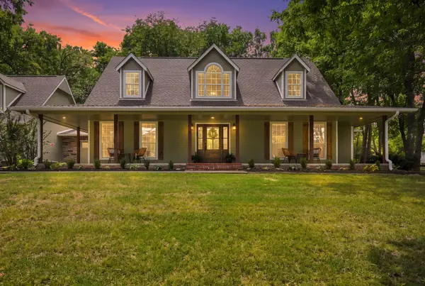 9376 Colonial Drive, Claremore, OK 74019