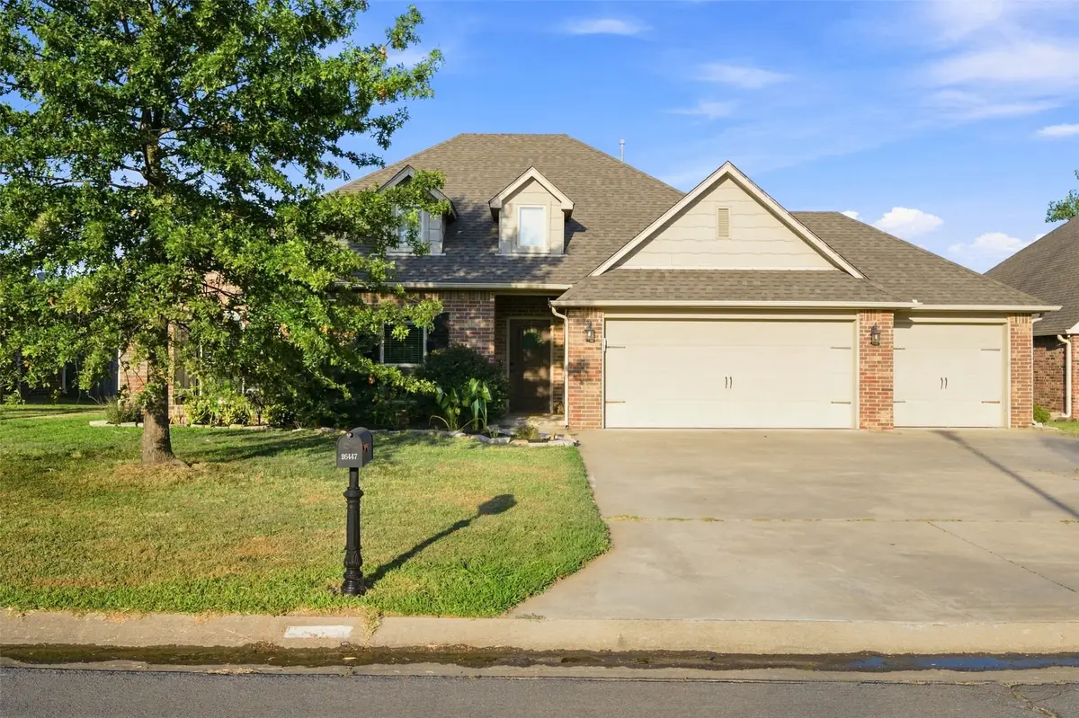 26447 Echelon Street, Claremore, OK 74019 - #1